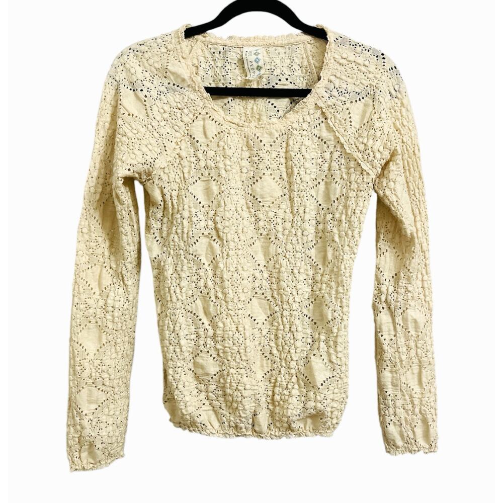 Woman’s Free People Long Sleeve, Crochet fitted, stretch beige top.